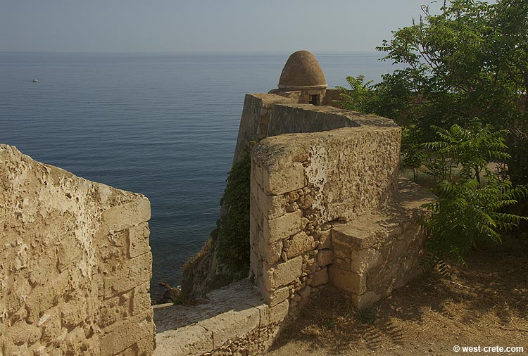 The northern wall of the Venetian fortress in Rethymnon  - click to enlarge