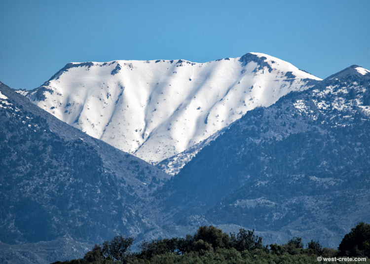 White Mountains in April -  click on the image to enlarge