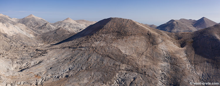 Kakovoli and other summits -  click on the image to enlarge